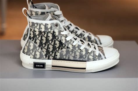 sneakers dior femme prix|Dior sneakers heren.